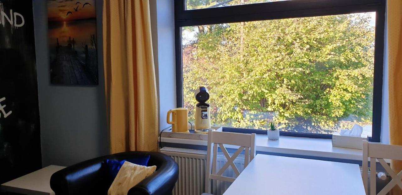 2 Bedrooms House With Enclosed Garden And Wifi At Slezska Ostrava Eksteriør bilde