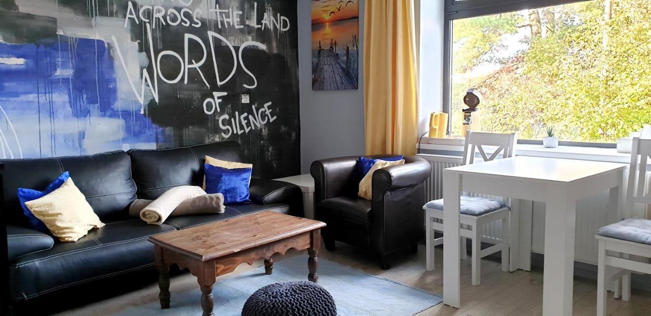 2 Bedrooms House With Enclosed Garden And Wifi At Slezska Ostrava Eksteriør bilde